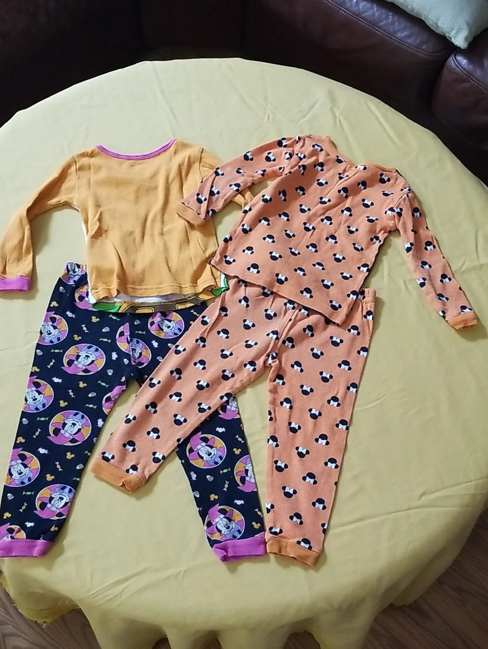 ❣5 for $25 Sale❣ Bundle Of Two  Minnie Mouse Halloween Pajama Sets -  3T & 4T